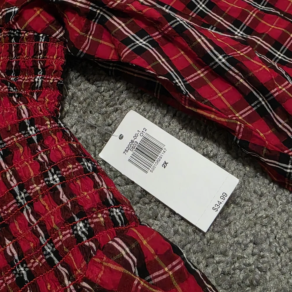 Old Navy Red Plaid Smocked Peplum Long-Sleeve Top - Women 2X